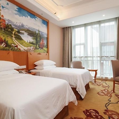 Vienna Hotel Nanjing Olympic Sports Center Exterior photo